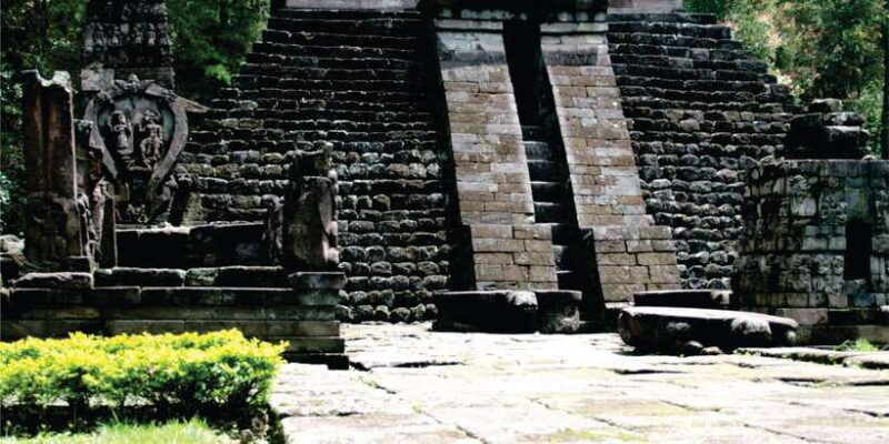 from-yogyakarta-cetho-sukuh-erotic-temple-and-solo-city