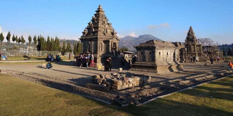 from-yogyakarta-dieng-plateau-fullday-tour