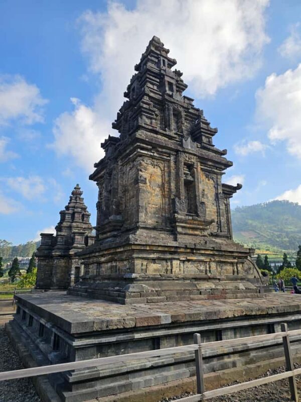 From Yogyakarta: Dieng Plateau & Gastronomy Tour & Transfer - Practical Details and What to Expect