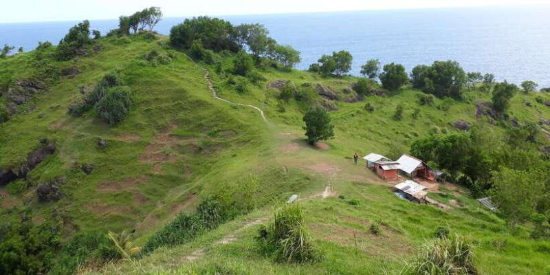 from-yogyakarta-pengilon-hill-and-hidden-beach