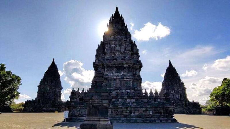 from-yogyakarta-prambanan-temple-guided-tour