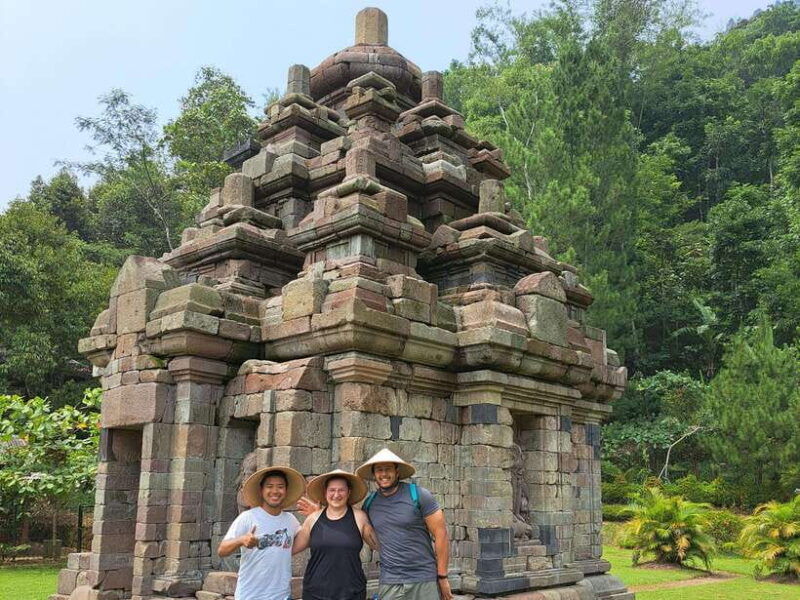 from-yogyakarta-selogriyo-rice-terraces-to-hidden-waterfall