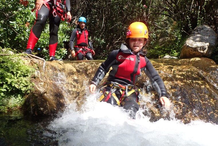 from-yunquera-canyoning-tour-to-zarzalones-canyon