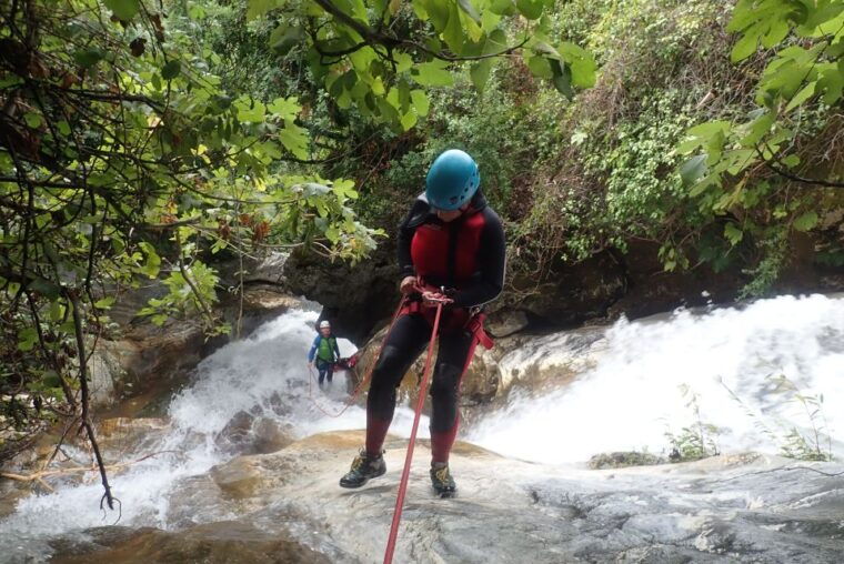 from-yunquera-canyoning-tour-to-zarzalones-canyon