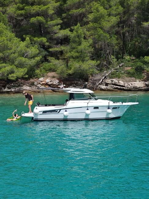 From Zadar: Islands Boat Tour with Drinks - A Relaxing Escape into the Zadar Archipelago