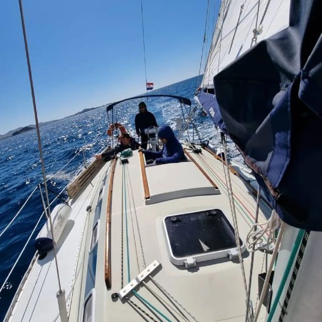 from-zadar-private-half-day-sailing-tour