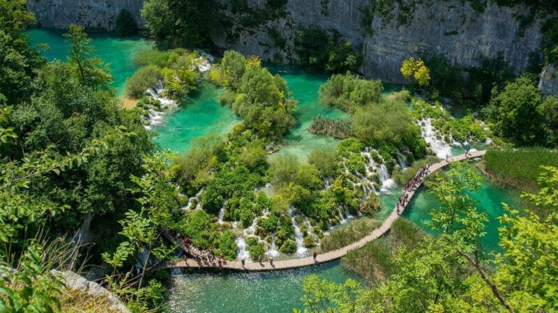 from-zagreb-or-split-plitvice-lakes-guided-tour-lunch