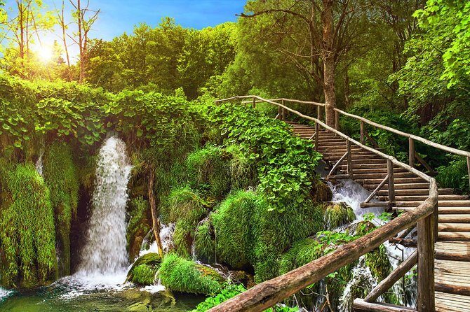 From Zagreb: Plitvice lakes guided tour - The Experience on the Ground