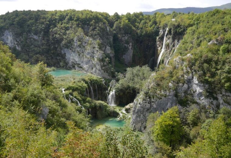 from-zagreb-to-zadar-plitvice-lakes-private-tour