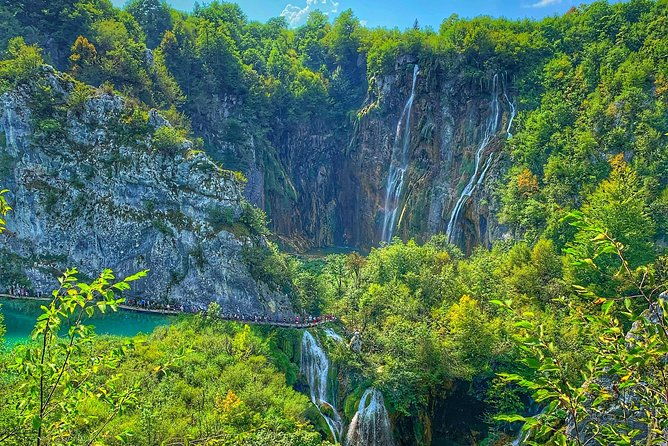 from-zagreb-to-zadar-with-plitvice-lakes-private-transfer