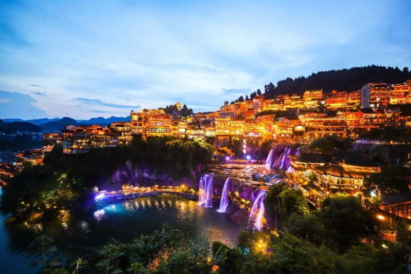 From Zhangjiajie: Fenghuang Ancient Town & Furong Town Tour - Evening Charm and Reflection