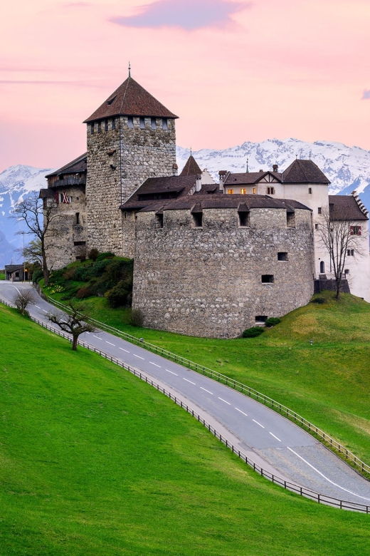 From Zurich: Private 4 Countries in 1 Full-Day Tour - Transportation and Practical Details