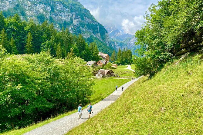 From Zurich: The most beautiful insider spots in Switzerland (private 1-day tour) - Brunnen: A Mountain Village with a History