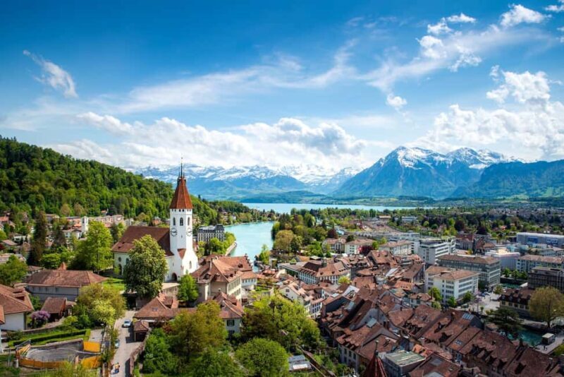 From Zurich: Thun Tour, Beatus Caves, Lake Cruise & Cheese - Exploring the Enchanting St. Beatus Caves