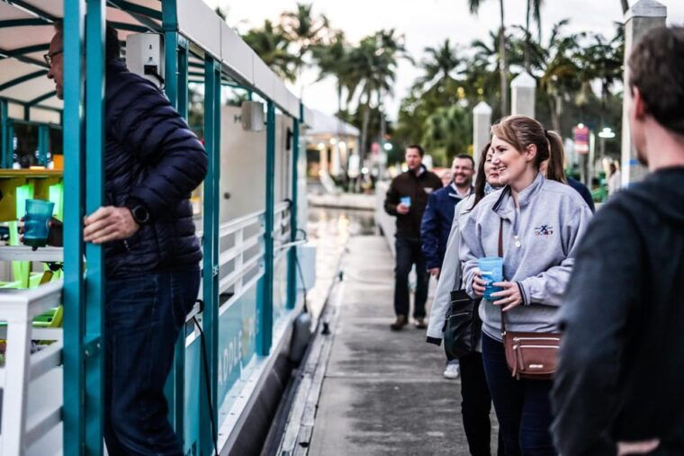 ft-lauderdale-nighttime-sightseeing-catamaran-tour