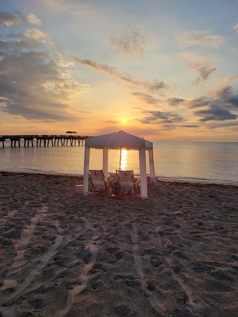 ft-lauderdale-private-beach-day-cabana-with-amenities