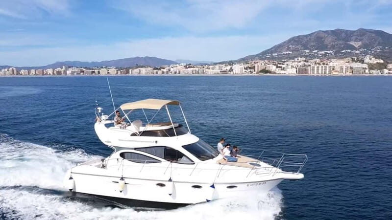 Fuengirola : 2 hours LUXURY Yacht Dolphin Trip DRINKS SNACKS - Fuengirola: 2 Hours Luxury Yacht Dolphin Trip with Drinks & Snacks