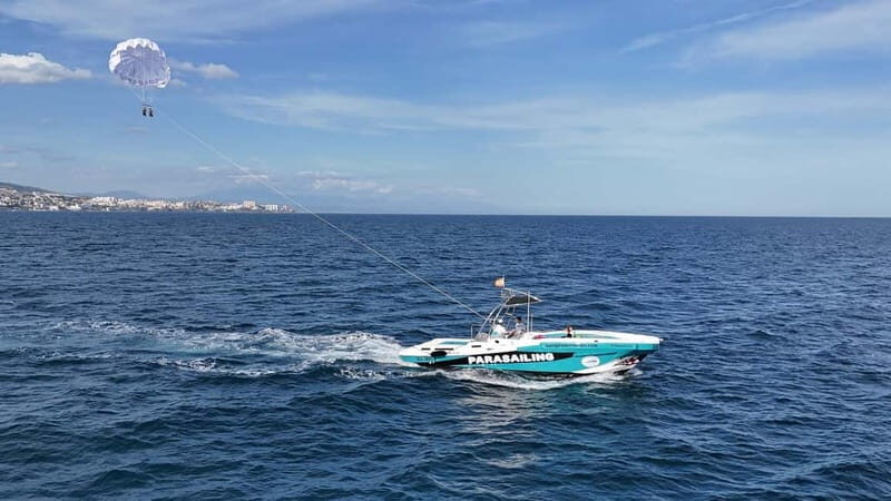 Fuengirola: Best luxury parasailing in Fuengirola - What to Expect During the Flight