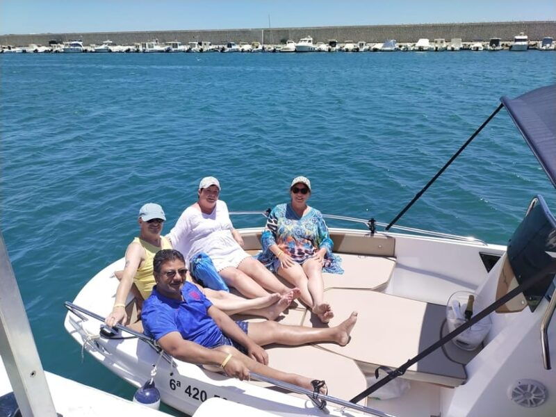 fuengirola-dolphin-watching-tour-with-snacks-and-drinks