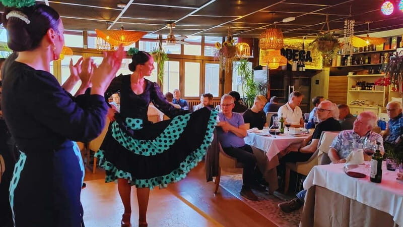 Fuengirola: Flamenco Show at Tipi Tapa Restaurant near Mijas - Key Points