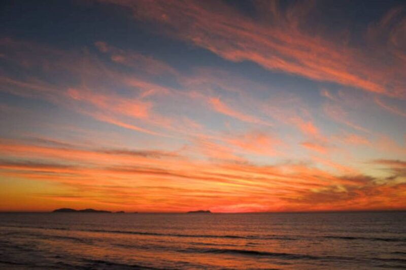 fuengirola-sunset-boat-tour-with-a-drink