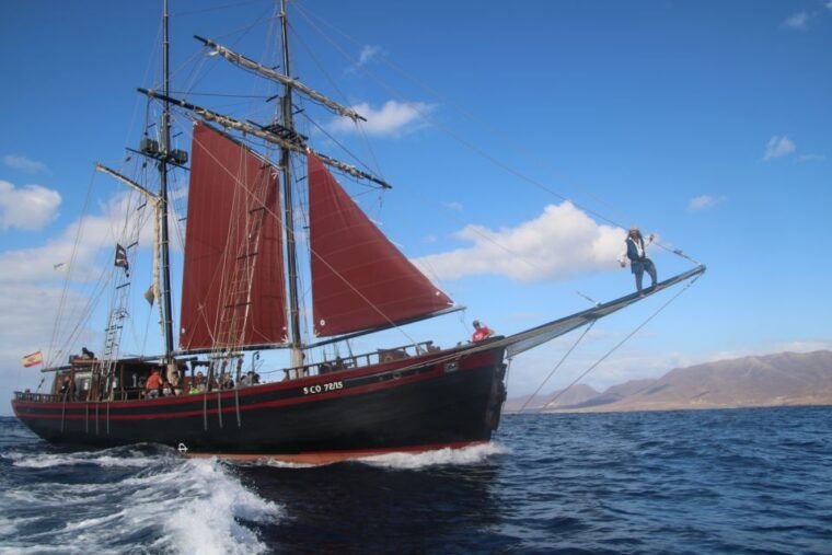 fuerteventura-4-hour-pirate-sailing-adventure