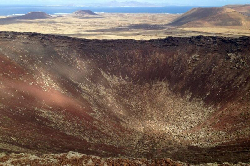 fuerteventura-calderon-hondo-volcano-tour