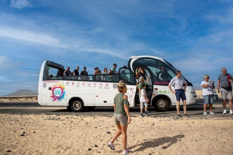 fuerteventura-corralejo-dunes-la-oliva-church-cruises