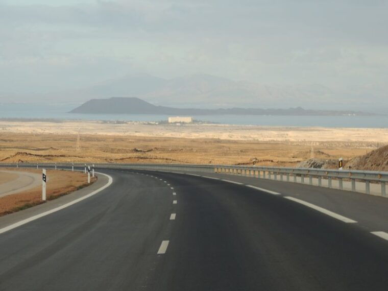 fuerteventura-island-highlights-guided-vip-sightseeing-tour
