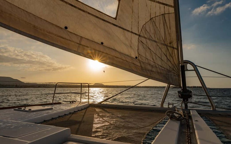 Fuerteventura: Lobos Island Catamaran Cruise with Lunch - FAQ