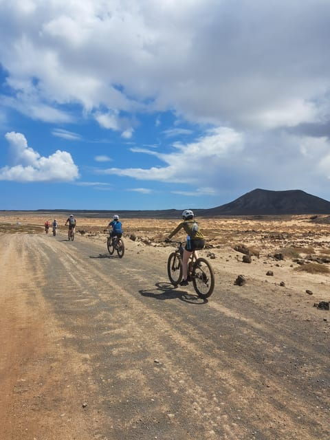 fuerteventura-norte-coast-to-coast-e-bike-tour