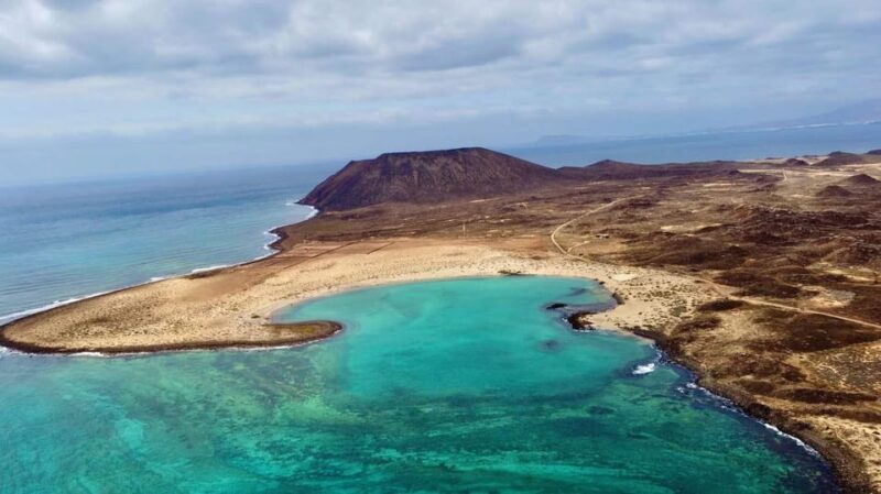 Fuerteventura: PRIVATE Catamaran All Inclusive Lobos in - FAQ