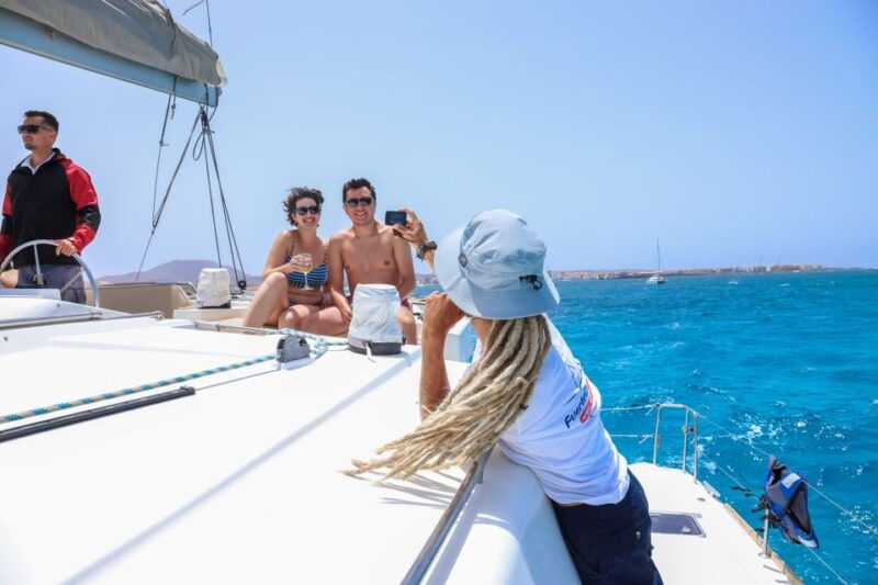 fuerteventura-private-luxury-catamaran-to-lobo-island