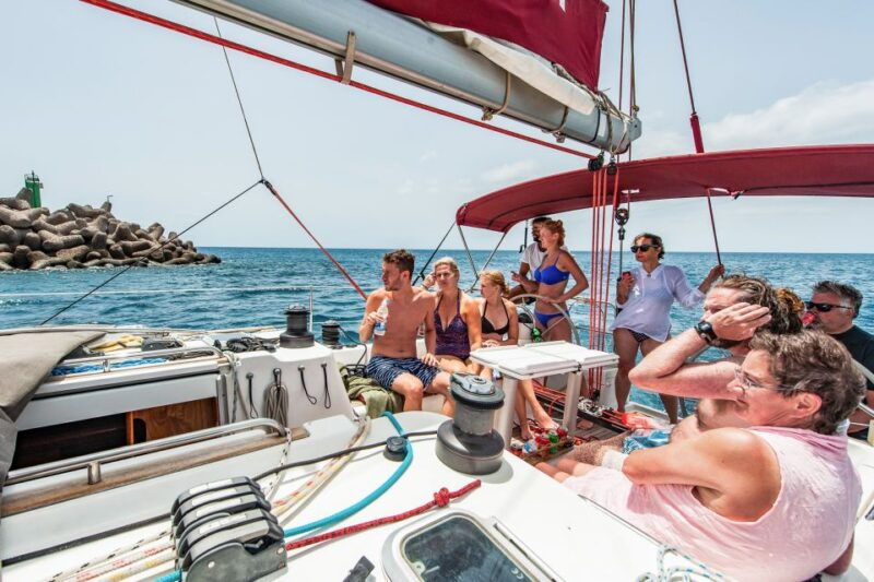 fuerteventura-sailing-with-snorkeling-and-dolphin-watching