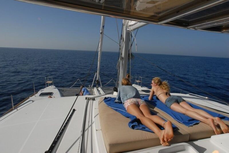 fuerteventura-small-group-magic-deluxe-catamaran-cruise-2