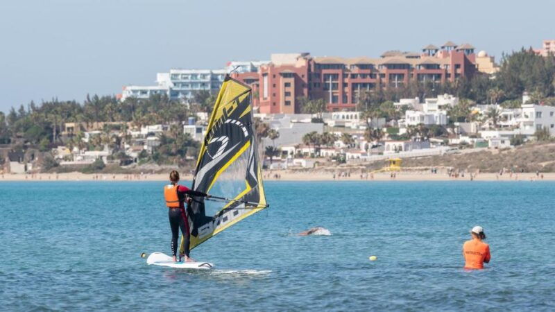 fuerteventura-windsurfing-taster-in-costa-calma-bay