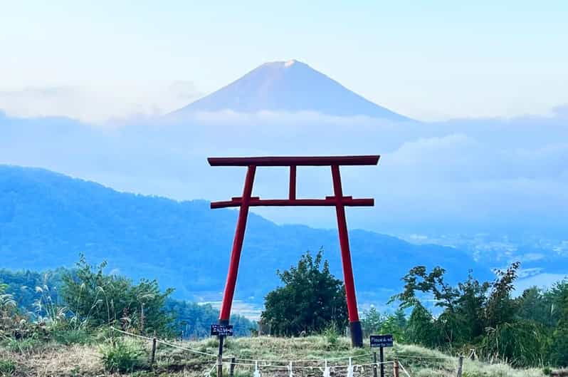 fuji-kawaguchiko-hot-spring-wind-ice-cave-adventure-day
