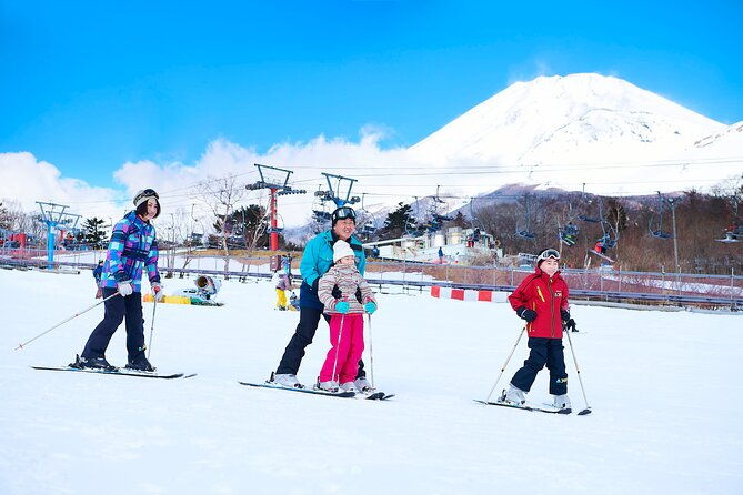 fujiyama-snow-resort-yeti-winter-ski-day-tour-from-tokyo-japan