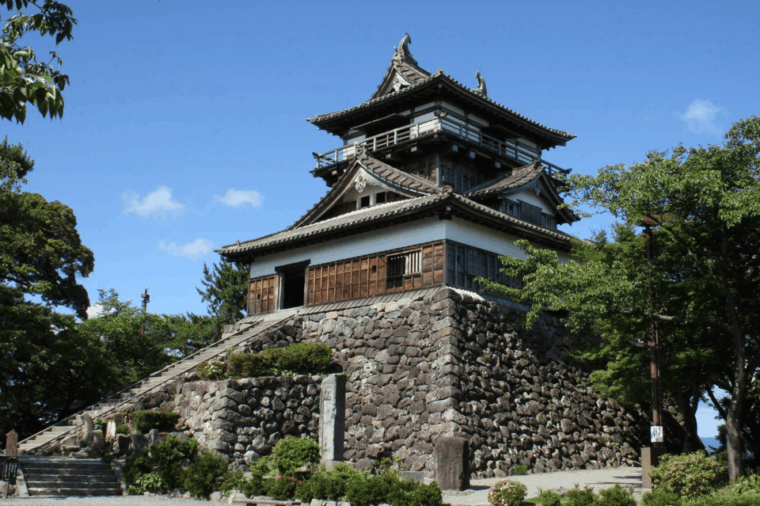 fukui-maruoka-castle-admission-ticket