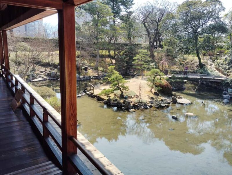 Fukuoka: Kokura Castle and Garden Guided Tour - Kitakyushu - The Historic Kokura Castle: 400 Years of Watchfulness