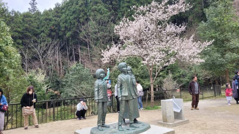 Fukuoka: Luxe Private Attack on Titan Tour to Hita and yama - Frequently Asked Questions