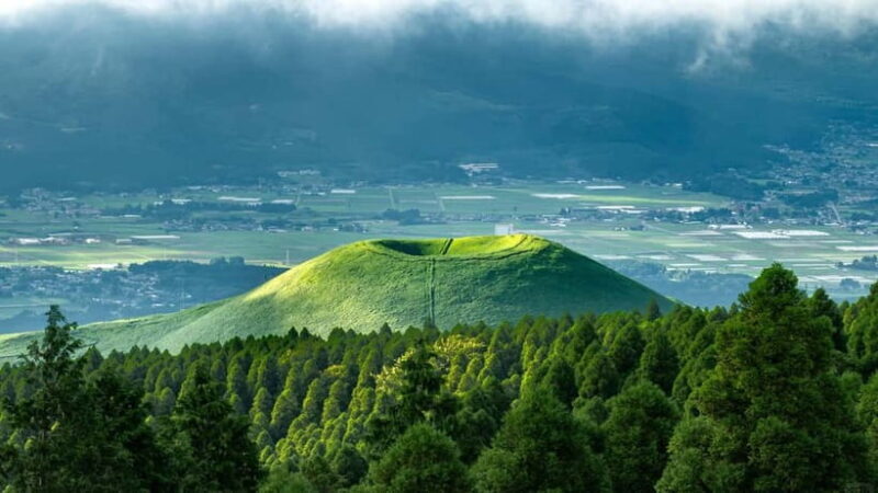 Fukuoka: Mt. Aso Volcano & Kurokawa Onsen Scenic Day Tour - Practical Details and Tips