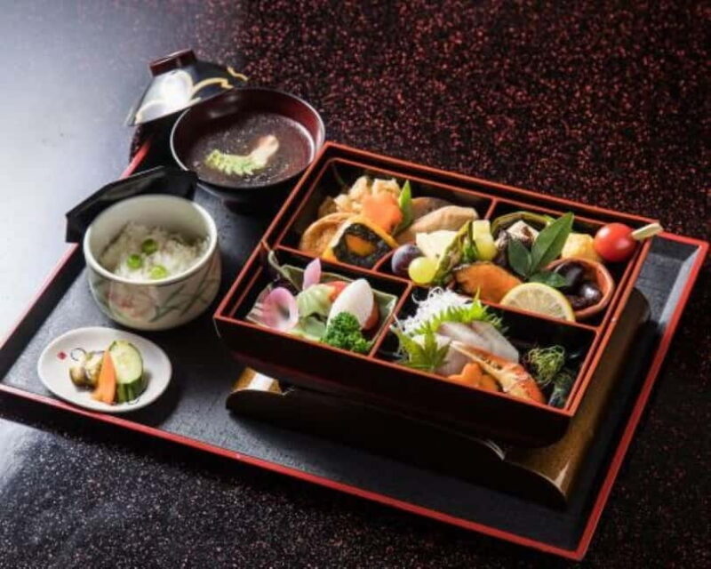 Fukuoka: Nanzoin Temple & Reclining Buddha Guided Tour - Who Would Love This Tour?