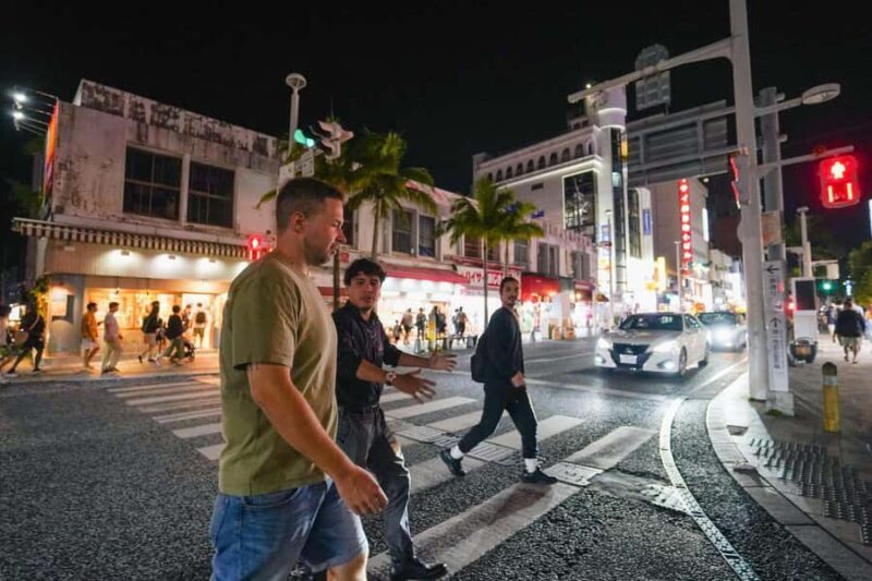 Fukuoka: Nightlife Walking Tour with Private Car Pickup - Price and Value Analysis