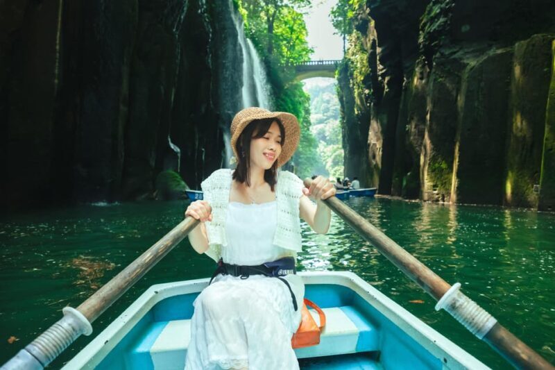 Fukuoka: Takachiho Gorge Highlights One Day Private Tour - Key Points