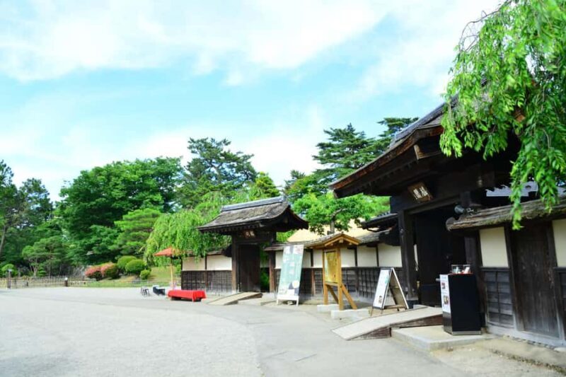 Fukushima: Samurai Ethics and Daily Life in Aizu - Exploring Tsuruga Castle: Japan’s Military and Political Heart in Aizu