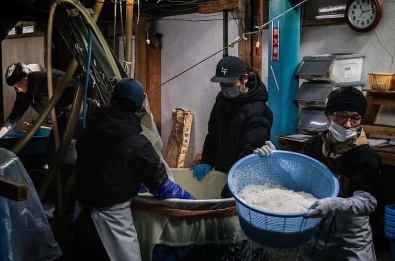 Fukushima : Toyokuni Sake Brewery Sake Tour and Tasting - The Experience in Detail