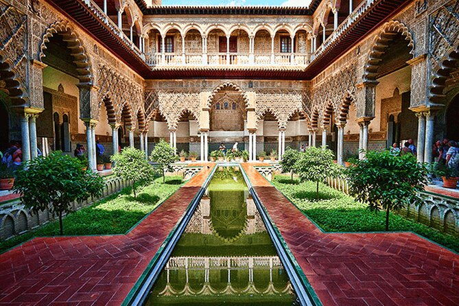 full-alcazar-history-seville-and-introduction-game-of-thrones-tour