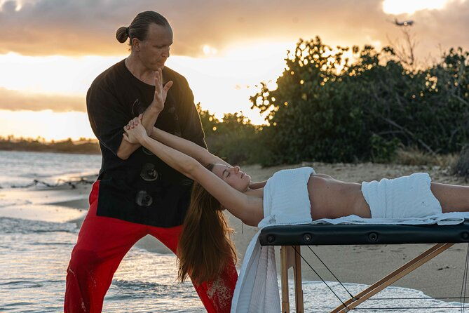 full-body-massage-in-waikiki