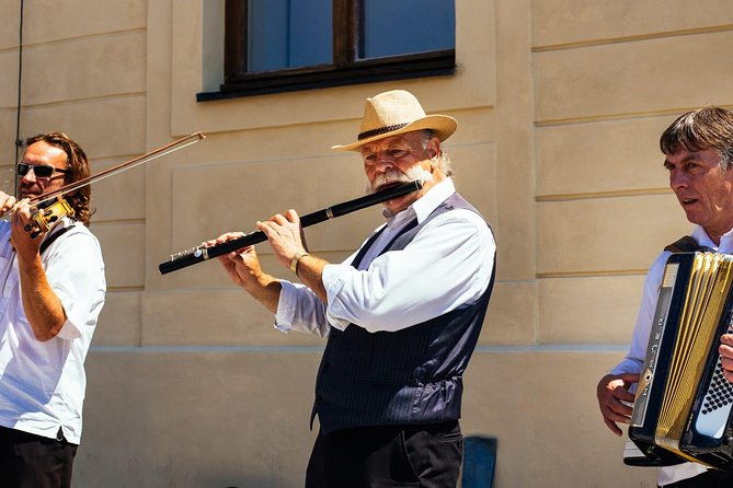 full-coverage-prague-private-city-tour